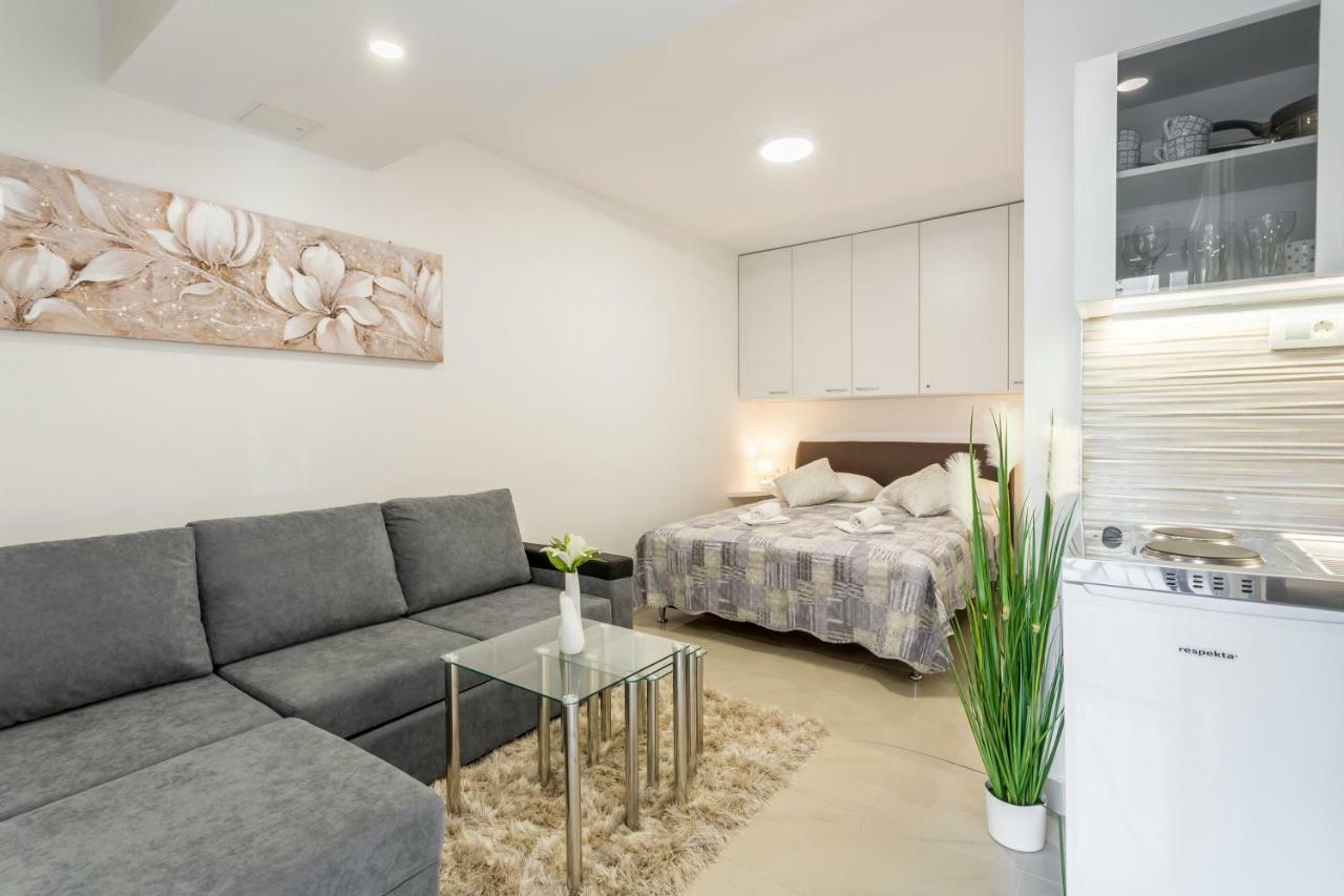 Studio Apartment Nikol Спліт Екстер'єр фото